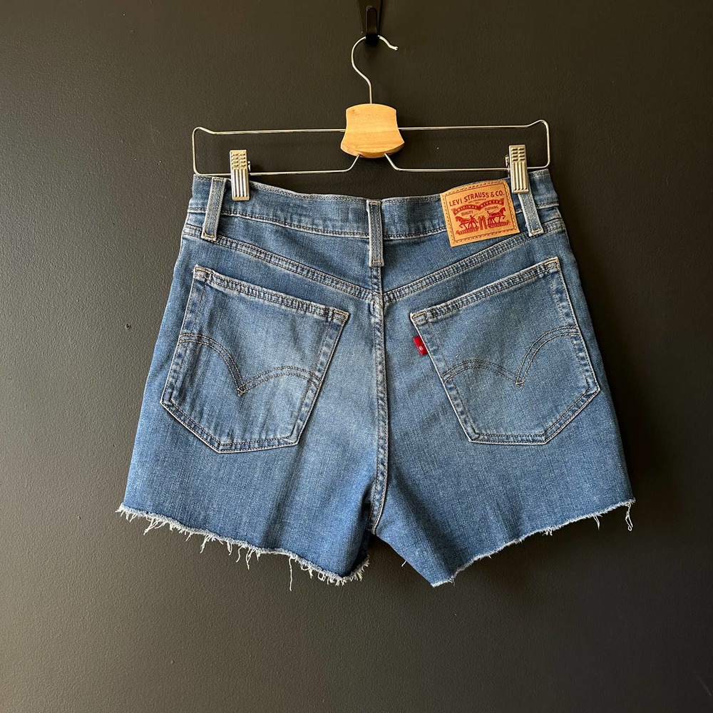 Levi's High Rise Shorts Blue Jean Short Distressed Size 29 - Picture 7 of 13